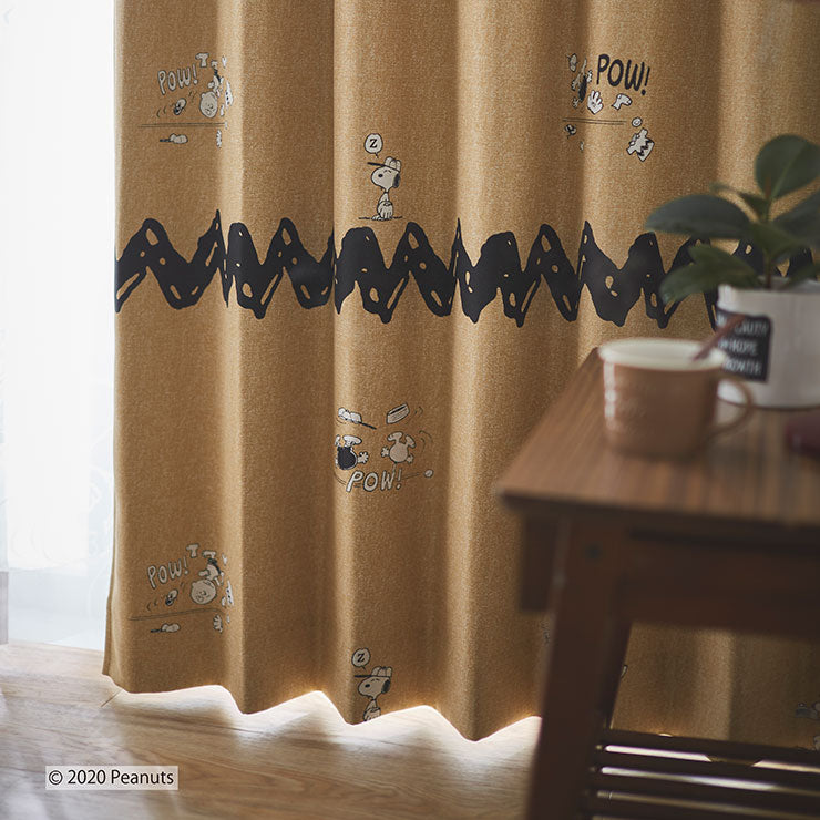 【PEANUTS】1級遮光カーテン 日本製 スヌーピー SNOOPY Chuck & Baseball チャック&ベースボール ウォッシャブル 形状記憶加工 1枚入(代引不可)