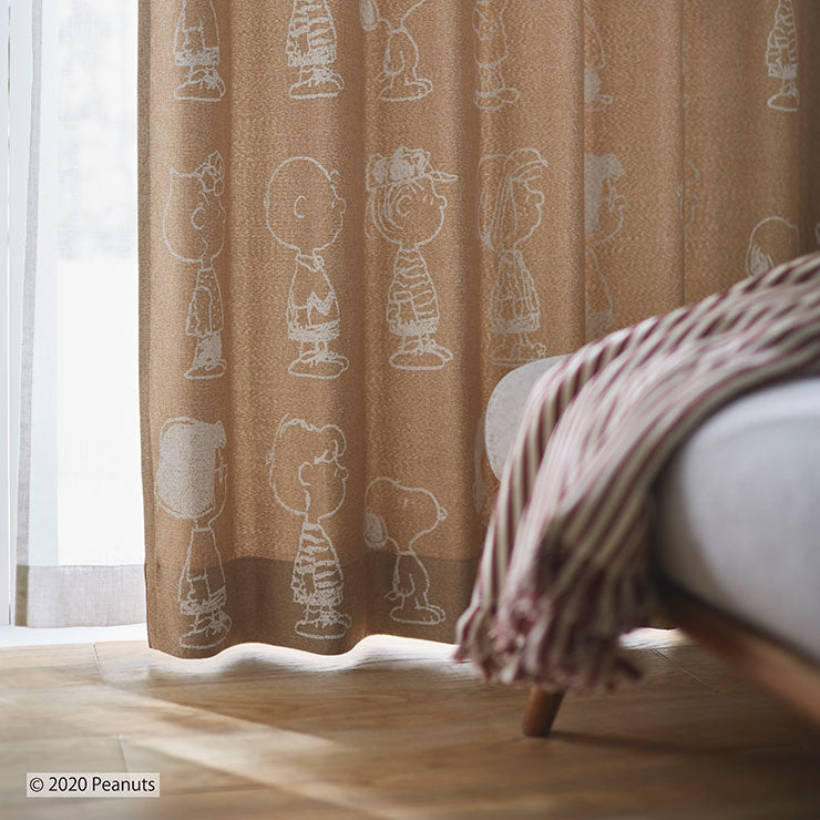 【PEANUTS】カーテン 日本製 スヌーピー SNOOPY Ticket office チケットオフィス 3級遮光 ウォッシャブル ベージュ ブラウン 1枚入(代引不可)