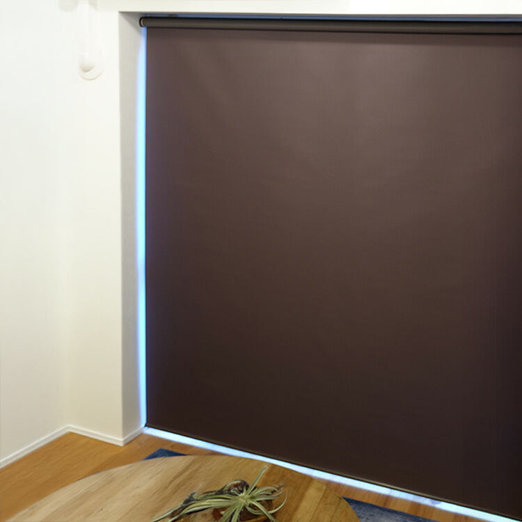 【TOSO】トーソー ロールスクリーン 1級遮光 60×180cm シンプル 無地 おしゃれ 北欧 遮熱 取付簡単 小窓 目隠し 間仕切り ロールカーテン ロールブラインド カーテン ウォッシャブル(代引不可)