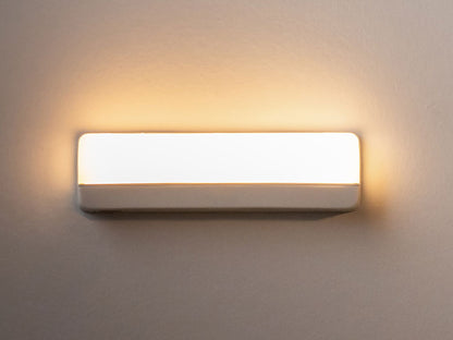 かげあかり MODEL05 LED センサーライト 壁面照明 間接照明 誘導灯 充電式 USB-C 人感センサー ライト あかり インテリアライト フットライト 玄関 廊下 寝室 洗面所 トイレ KA-05 ムサシ musashi(代引不可)